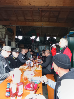 Mittagspause beim Abschießen